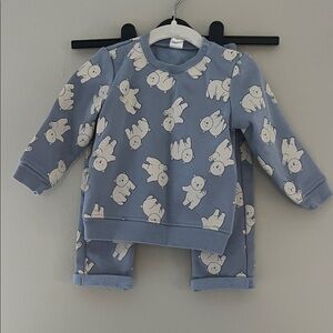H&M Light Blue Polar Bear Sweatshirt and Pants Set 18M